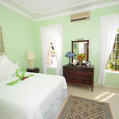 Summerhill Four Bedroom Villa 蒙特哥贝 外观 照片